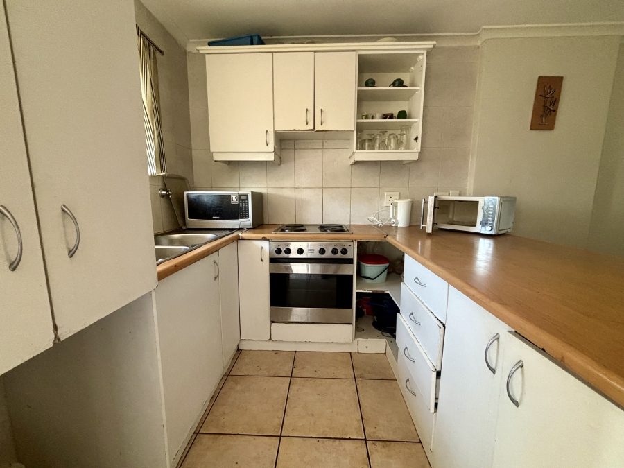 2 Bedroom Property for Sale in Brackenfell South Western Cape